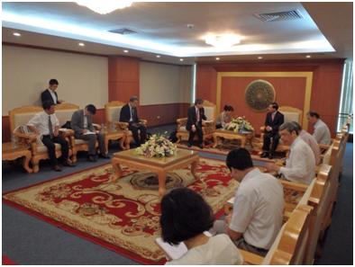 グエン・マイン・ヒエン天然資源環境省副大臣との会談