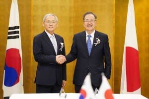 日韓バイ会談